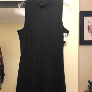 Sleeveless turtleneck cotton dress
